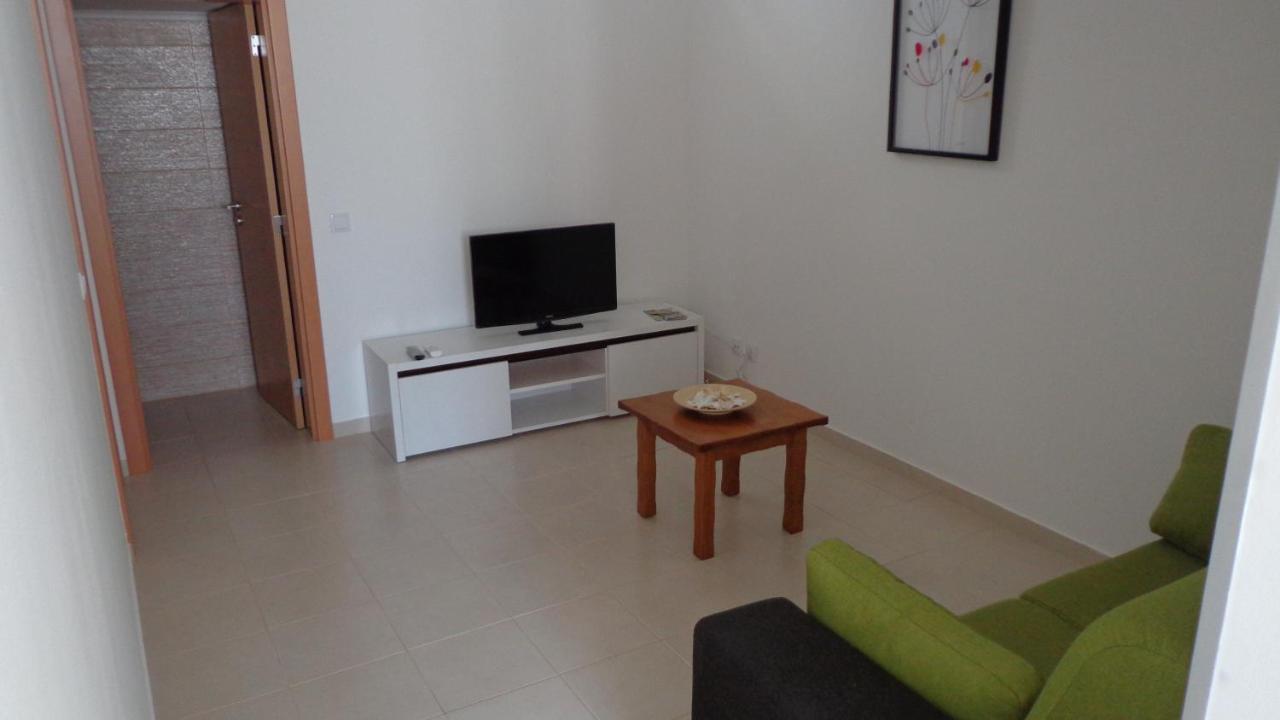 Nunes Apartments Mexilhoeira da Carregacao المظهر الخارجي الصورة